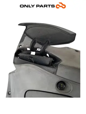 Carena retroscudo Piaggio X9 evolution  250cc 2005 usato — foto reale 7
