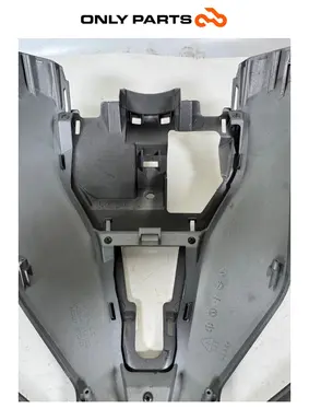Carena scudo anteriore Kymco People S 300cc 2021 Grigio usato — foto reale 12