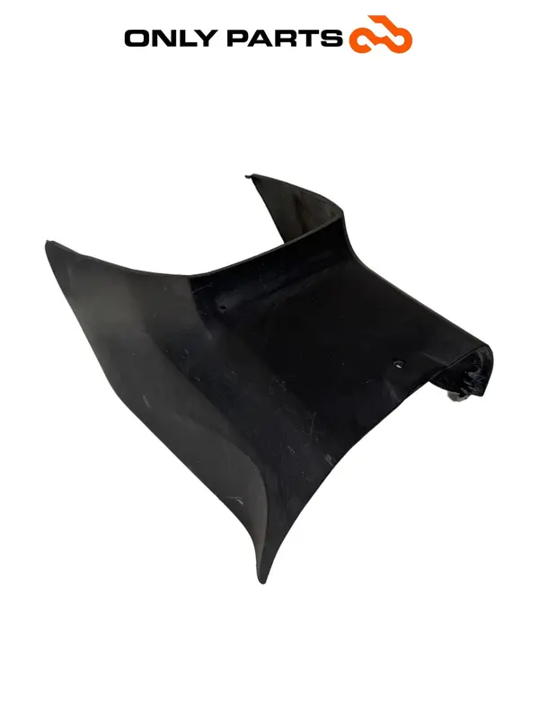 CARENA TUNNEL CENTRALE PEDANA SUZUKI BURGMAN 650 CC 2010 / CENTRAL TUNNEL COVER — 2