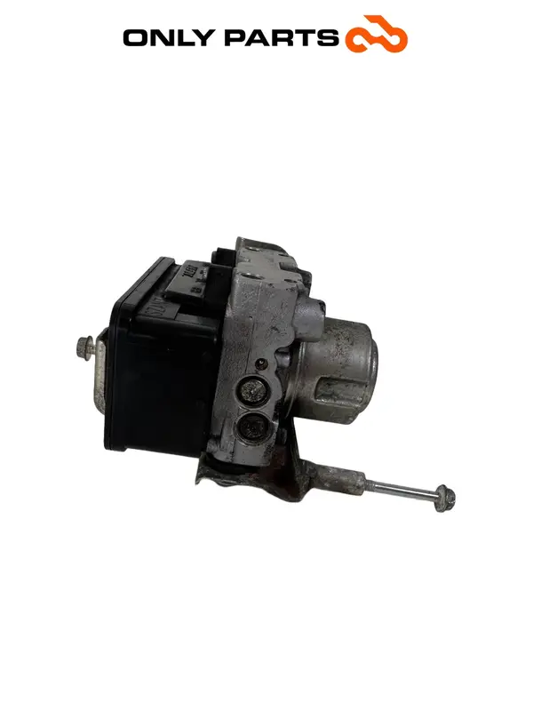 CENTRALINA MODULO POMPA ABS SUZUKI BURGMAN 650 CC 2010 / ABS PUMP CONTROL MODULE — 4