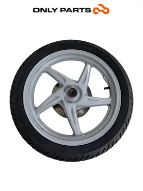 Cerchio anteriore Honda Sh 125cc 2004 Rosso usato — foto reale 2