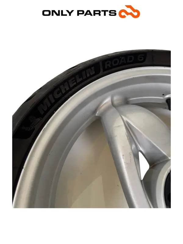 CERCHIO RUOTA POSTERIORE MONOBRACCIO BMW F 650 CS 2001 / REAR WHEEL RIM CAST OEM — 4
