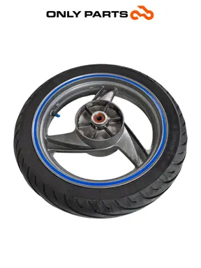 Cerchio posteriore Kawasaki Er-5 500cc 2002 usato — foto reale 5