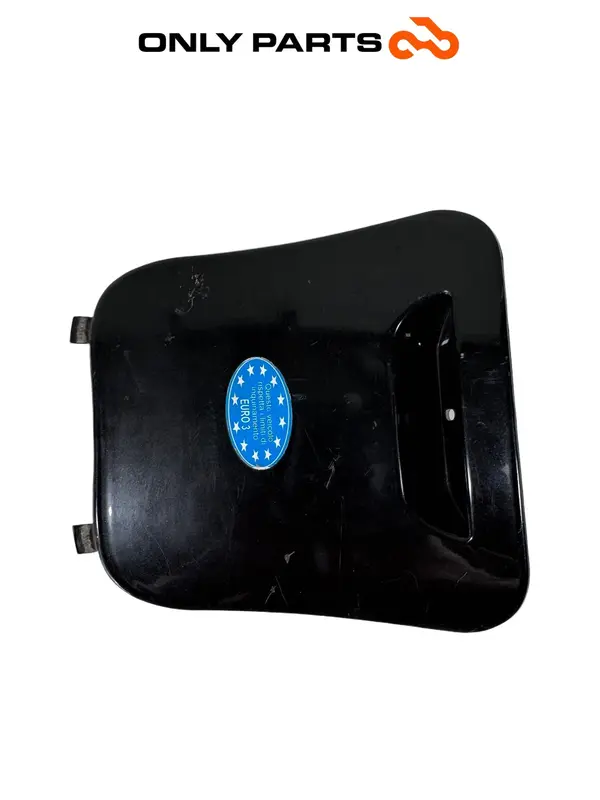 SPORTELLO COPERCHIO ISPEZIONE CANDELA PIAGGIO VESPA LX 125 2011 / SPARK PLUG LID — 2