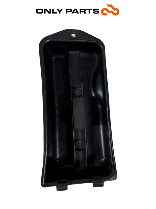 COPERCHIO SPORTELLO VANO BATTERIA NERO PIAGGIO VESPA LX 125 2011 / BATTERY LID — 2