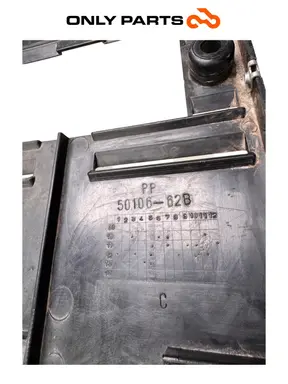 Coperchio sportello vano batteria Quadro 350 S 2013 Nero usato — foto reale 6