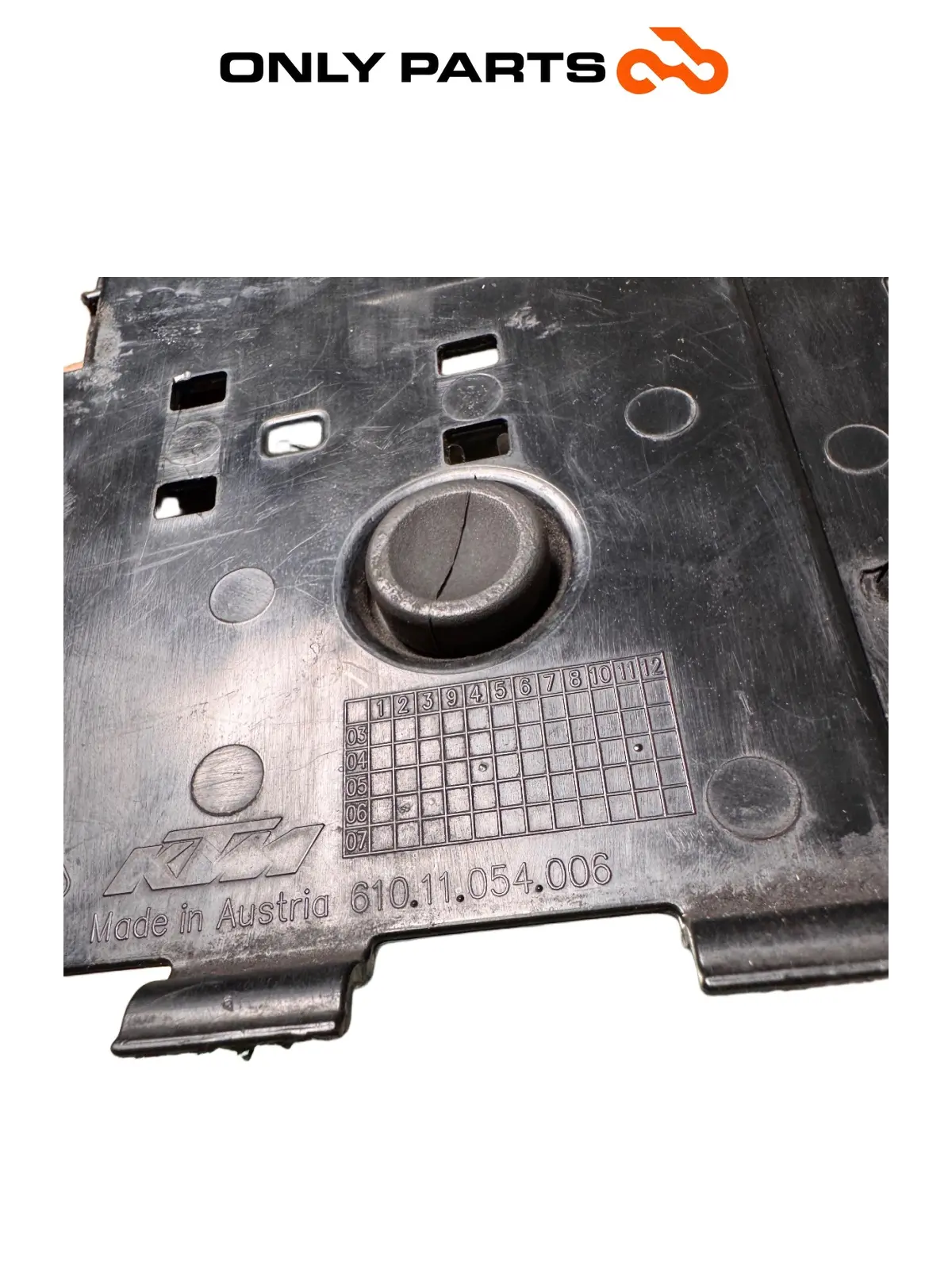 Coperchio vano batteria KTM Super Duke 990cc 2006 Nero/Arancione usato — foto reale 6