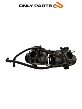 Coppia carburatori Honda VTR 1000 F 1999 Rosso usato — foto reale 6