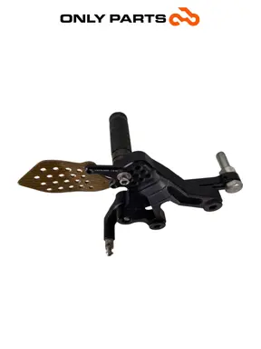 Coppia pedane guidatore KTM Super Duke 990cc 2006 Nero/Arancione usato — foto reale 7