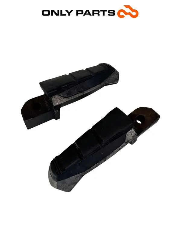 COPPIA PEDANE POGGIAPIEDI PASSEGGERO BMW F 650 CS 2001 REAR PASSENGER FOOTRESTS — 3
