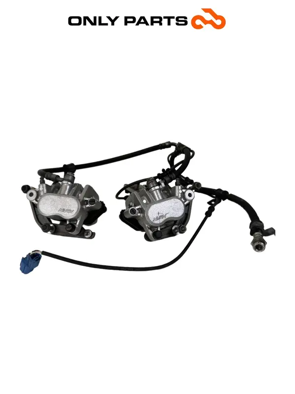 COPPIA PINZE FRENO ANTERIORI ABS SUZUKI BURGMAN 650 2010 / FRONT BRAKE CALIPERS — 4