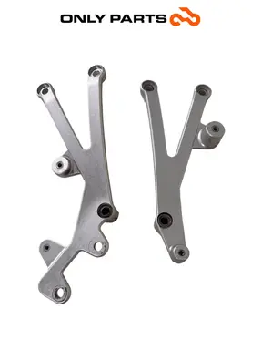 Coppia supporti motore KTM Super Duke 990cc 2006 Nero/Arancione usato — foto reale 4