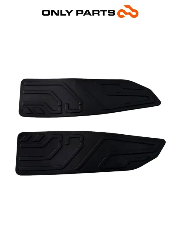 COPPIA TAPPETINI PEDANA ANTERIORE IN GOMMA KYMCO X-TOWN 300 2016 / FOOTREST MATS — 2