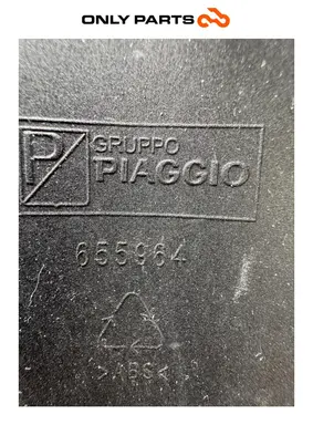 Copriscudo / nasello Piaggio Vespa Lx 125cc 2011 Nero usato — foto reale 9