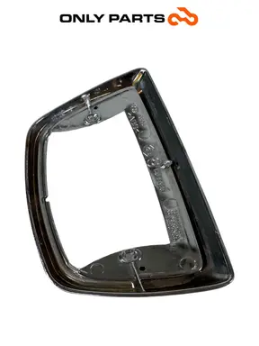 Cornice faro posteriore Piaggio Vespa Lx 125cc 2011 Nero usato — foto reale 6