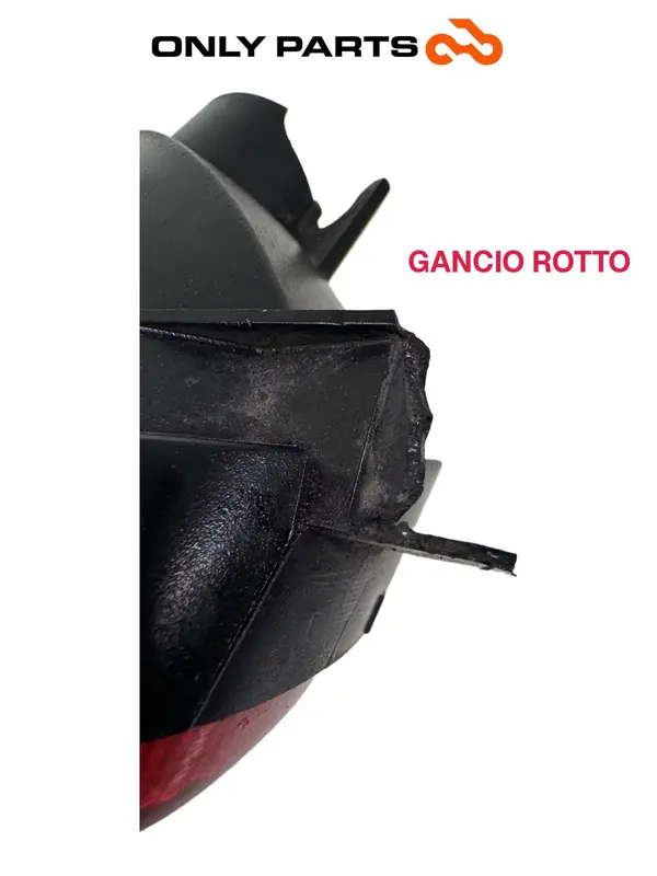 FANALE FARO POSTERIORE STOP COMPLETO BMW F 650CS 2001 TAIL LIGHT Difetto in foto — 2