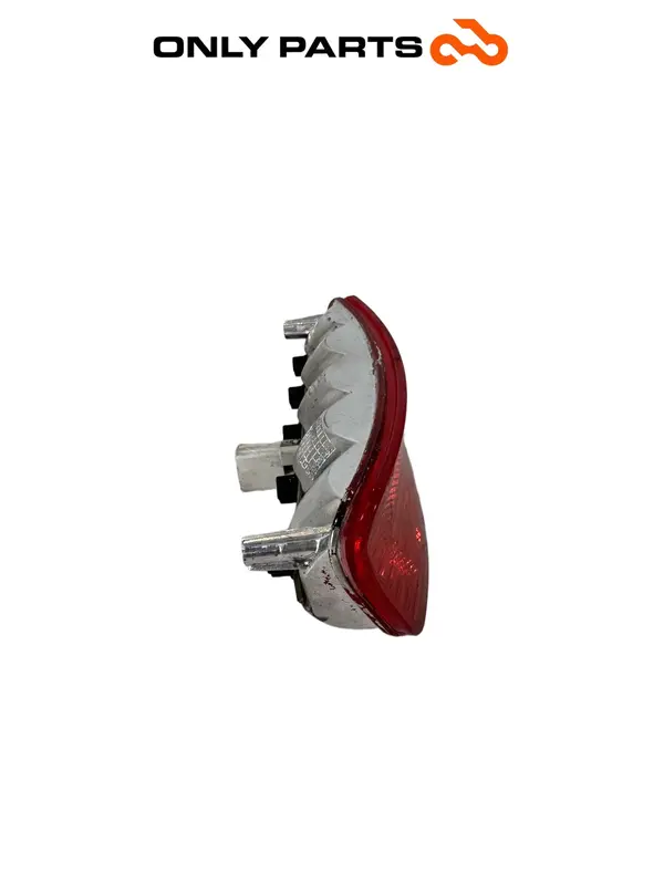 FARO FANALE STOP POSTERIORE PIAGGIO X9 250 2005 / REAR TAIL LIGHT LAMP OEM — 4