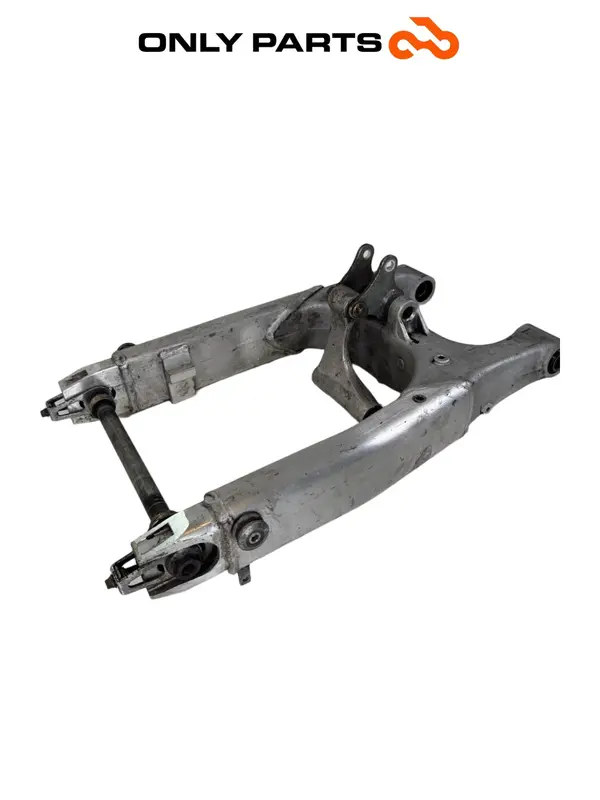 FORCELLONE OSCILLANTE POSTERIORE ALLUMINIO HONDA VTR 1000 F 1999 / REAR SWINGARM