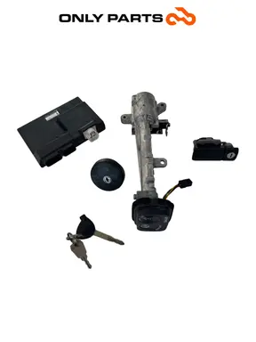 Kit chiavi completo Suzuki Burgman 650cc 2010 Bianco usato — foto reale 13