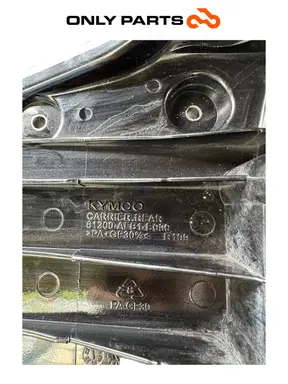 Maniglione posteriore Kymco People S 300cc 2021 Grigio usato — foto reale 12