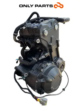 Motore completo Honda CB 500 F 500cc 2014 Nero usato — foto reale 7