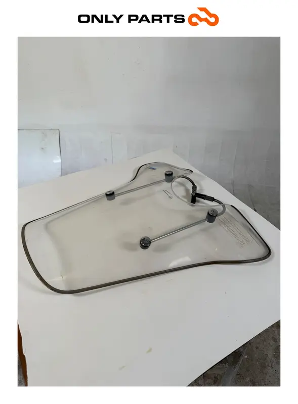 PARABREZZA PARAVENTO MEDIO CON ATTACCHI PIAGGIO VESPA LX 125 2011 / WINDSHIELD — 3