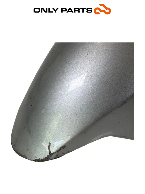 PARAFANGO ANTERIORE IN PLASTICA ORIGINALE BMW F 650 CS 2001 / FRONT MUDGUARD OEM — 3