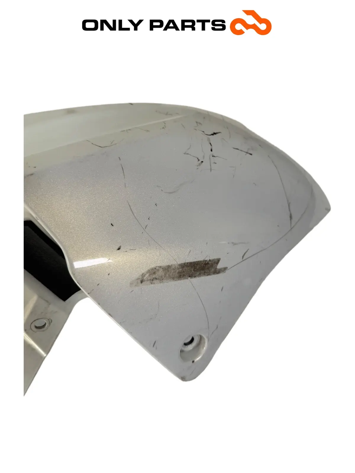 Parafango anteriore Suzuki Burgman 650cc 2010 Bianco usato — foto reale 6