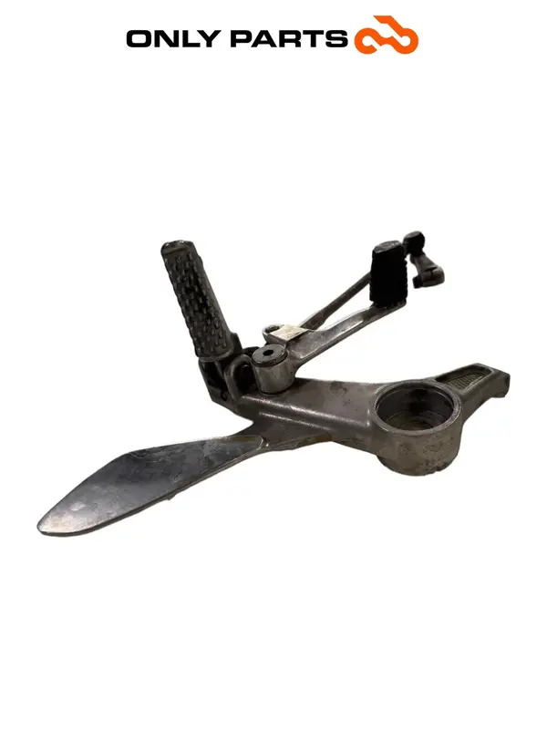 PEDANA POGGIAPIEDI PILOTA SINISTRA SX HONDA VTR 1000 F 1999 LEFT FRONT FOOTREST — 4