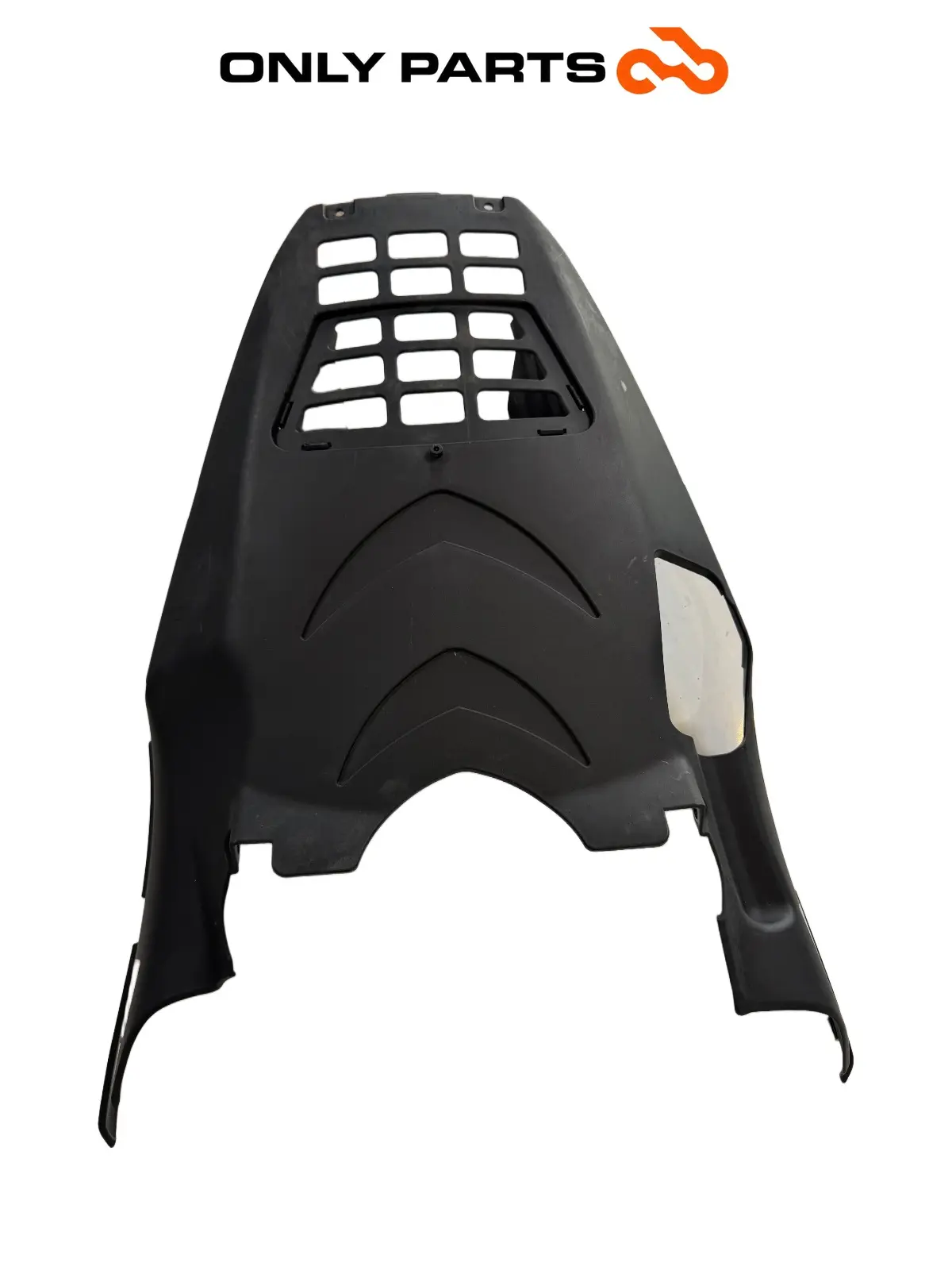 Plastica sotto pedana / cover inferiore scocca Kymco X-Town 300cc 2016 Nero usato — foto reale 4