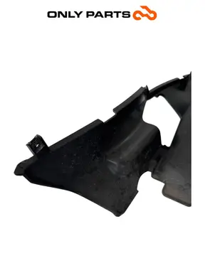 Plastica sotto pedana / cover inferiore scocca Kymco X-Town 300cc 2016 Nero usato — foto reale 8
