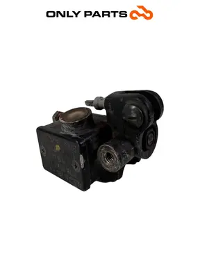 Pompa freno anteriore Piaggio Vespa Lx 125cc 2011 Nero usato — foto reale 2