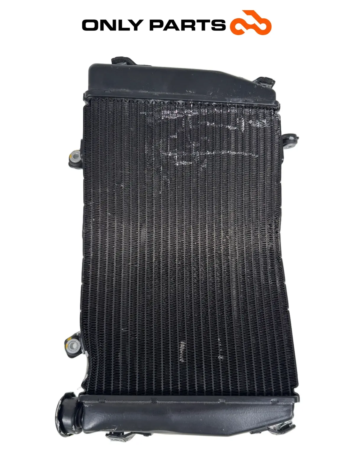 Radiatore di raffreddamento Aprilia RS 457cc 2024 usato — foto reale 8