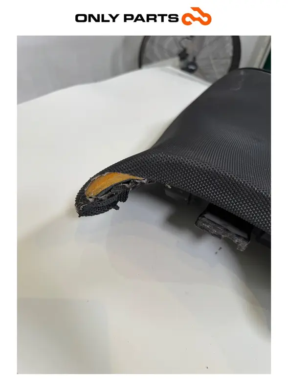 SELLA PILOTA NERA HONDA VTR 1000 F 1999 / FRONT DRIVER SEAT VEDI DIFETTI IN FOTO — 2