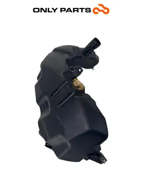 Serbatoio benzina Piaggio Vespa GT 200cc 2003 Viola usato — foto reale 2