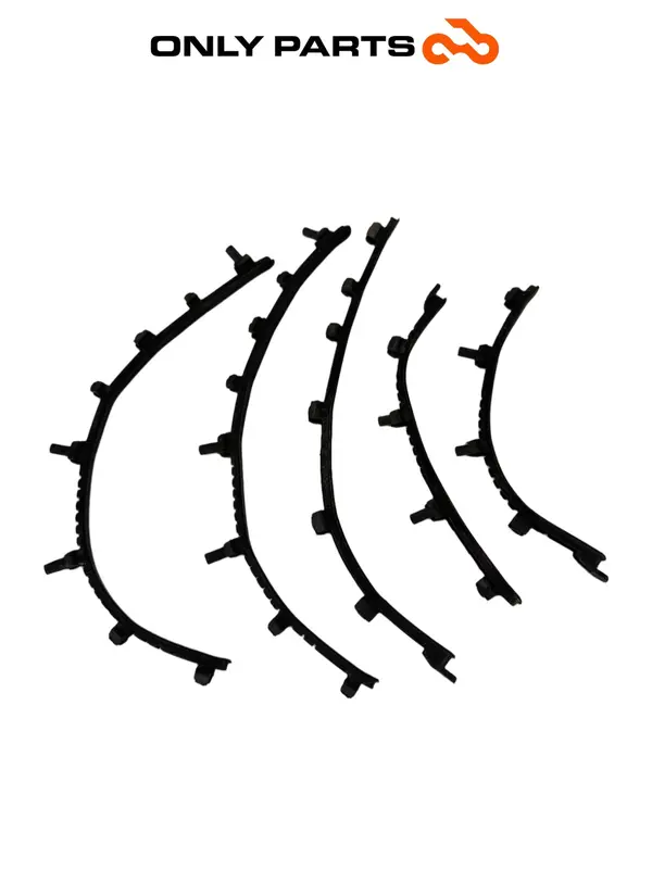 SET LISTELLI STRISCE PEDANA POGGIAPIEDI PIAGGIO VESPA LX 125 2011 5 FLOOR STRIPS — 4